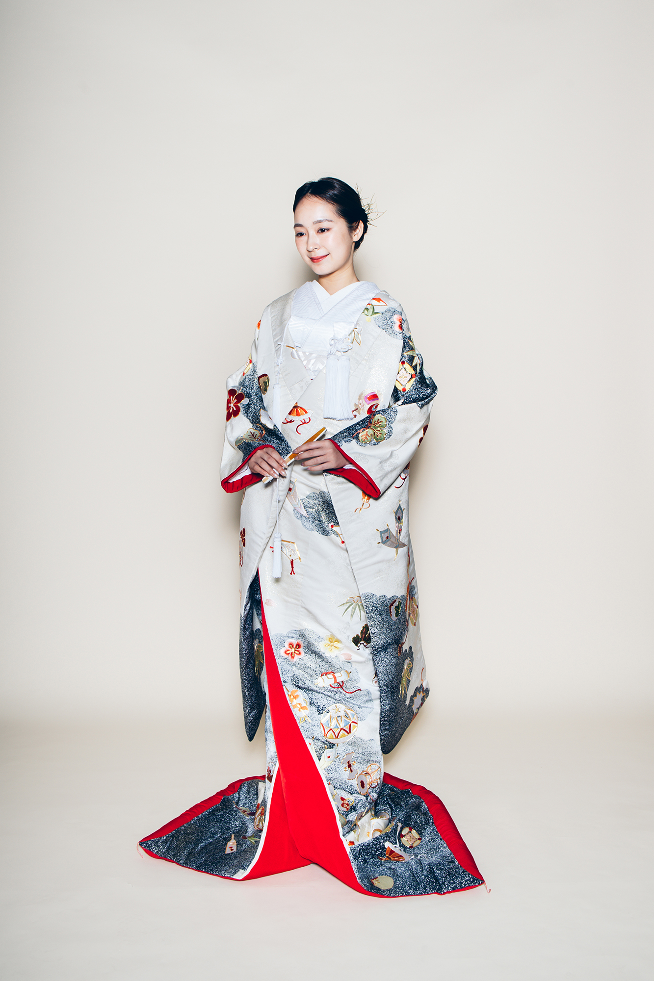 4k2096 色打掛　袷　花嫁衣装　刺繍　鶴　青　金色　銀色　白　赤　花柄 色打掛｜CUCURU