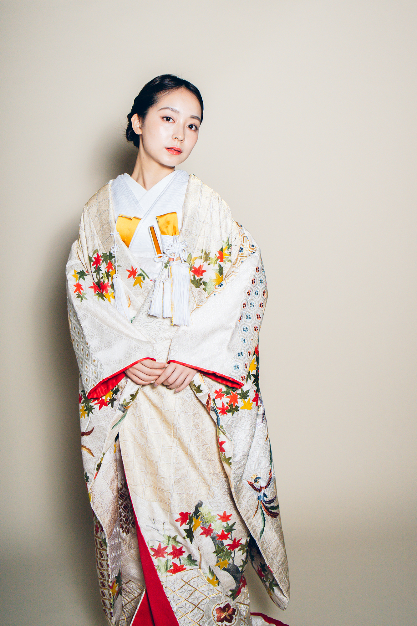 レンタル色打掛】白地手刺繍几帳に鳳凰｜CUCURU